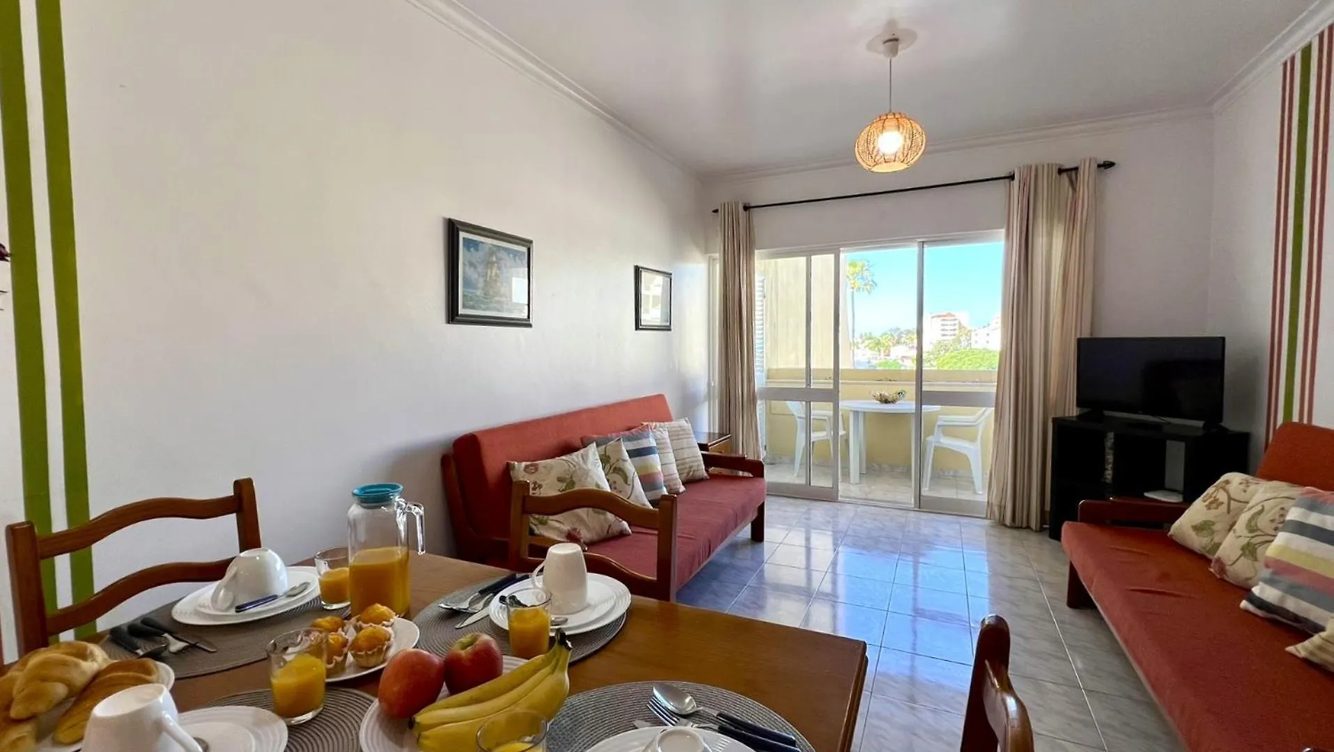 Albufeira Concept 2 With Pool By Homing Apartment Gale  0*, Gale (Albufeira)