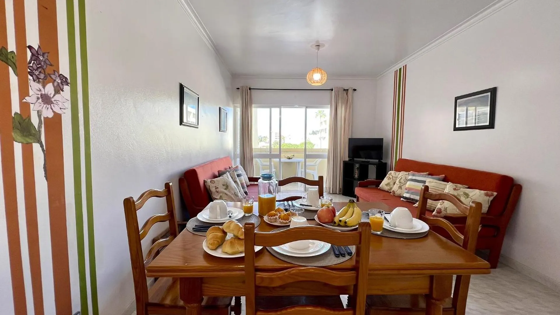 Albufeira Concept 2 With Pool By Homing Apartment Gale  Gale (Albufeira)