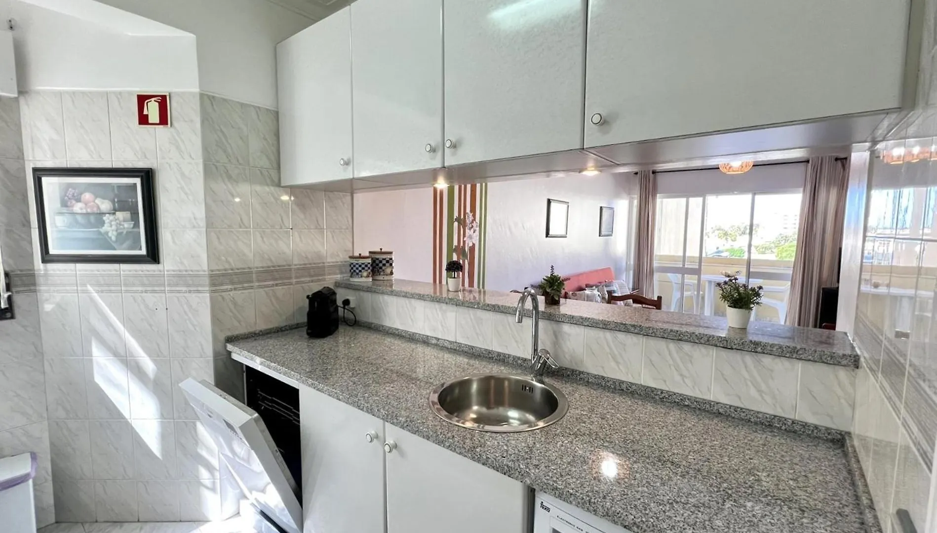 Albufeira Concept 2 With Pool By Homing Apartment Gale